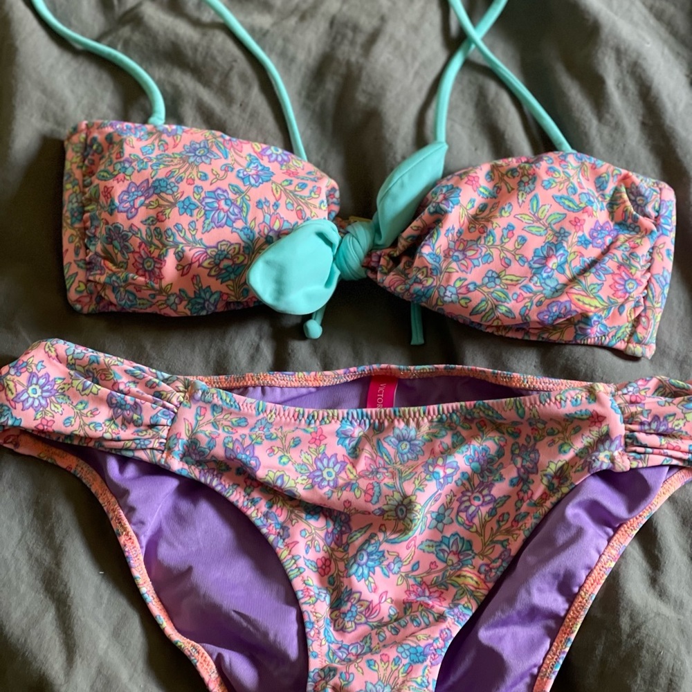 Victoria’s Secret bikini!